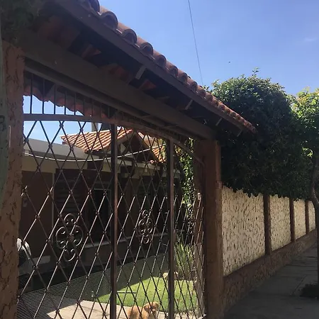 Apartamento Con Jardin Cochabamba Exterior photo