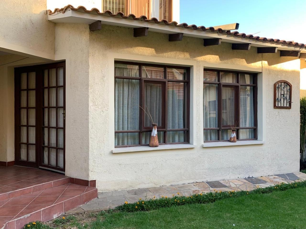 Apartment Con Jardin
